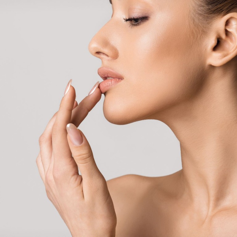 Natural Ways to Care for Your Lips So They’ll Care for You