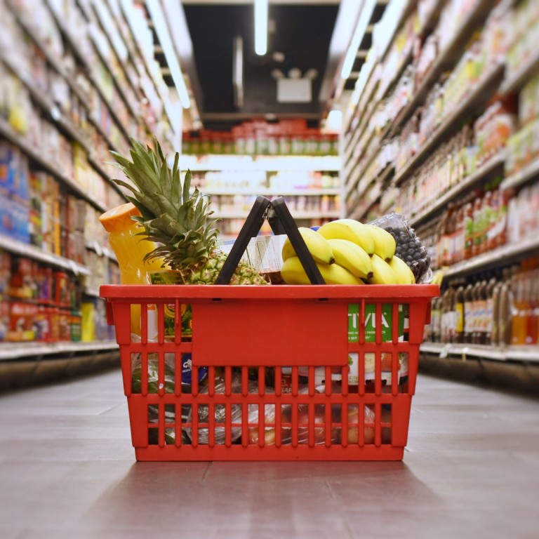 Money Saving Tip: Avoid Grocery Shopping Hungry