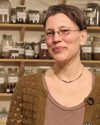 Photo of clinical herbalist Katja Swift